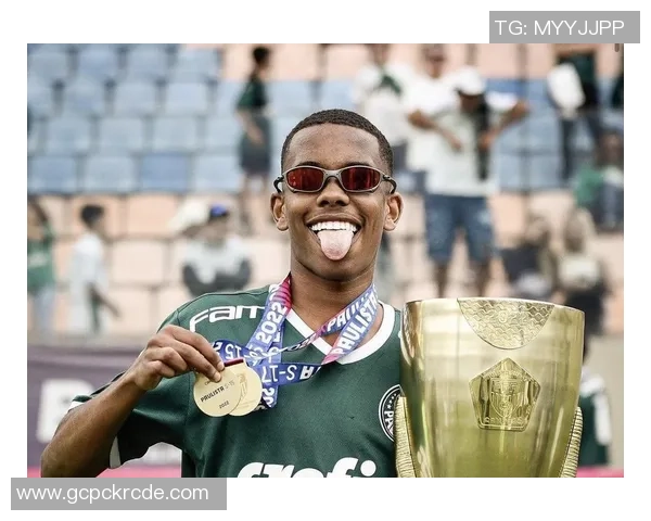 环足奖年度最佳总监候选人名单揭晓坎波斯爱德华兹理查德休斯等人入围